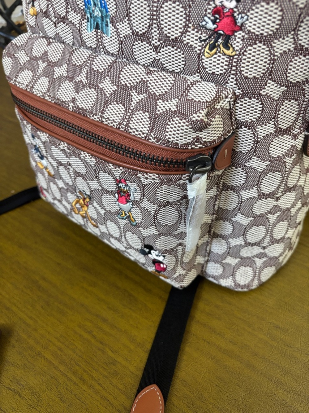 Disney X Coach Charter Backpack Signature Textile jacquard with keychain - Picture 10 of 17